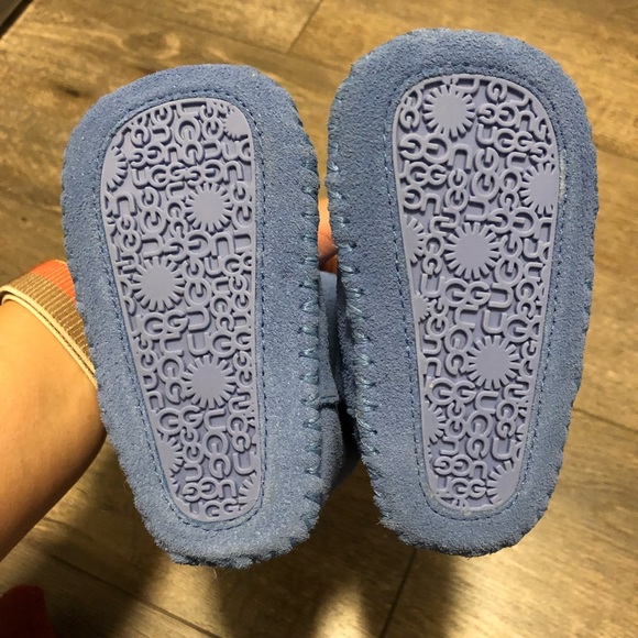 Infant Baby 2/3 Blue Ugg Caden Bootie Suede - Picture 5 of 6